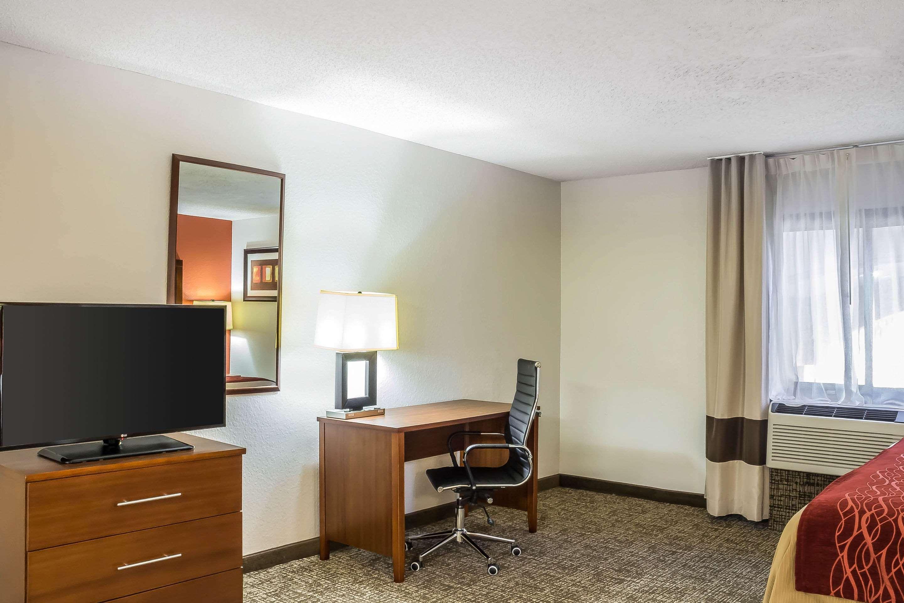 Comfort Inn Greensboro - Kernersville Bagian luar foto