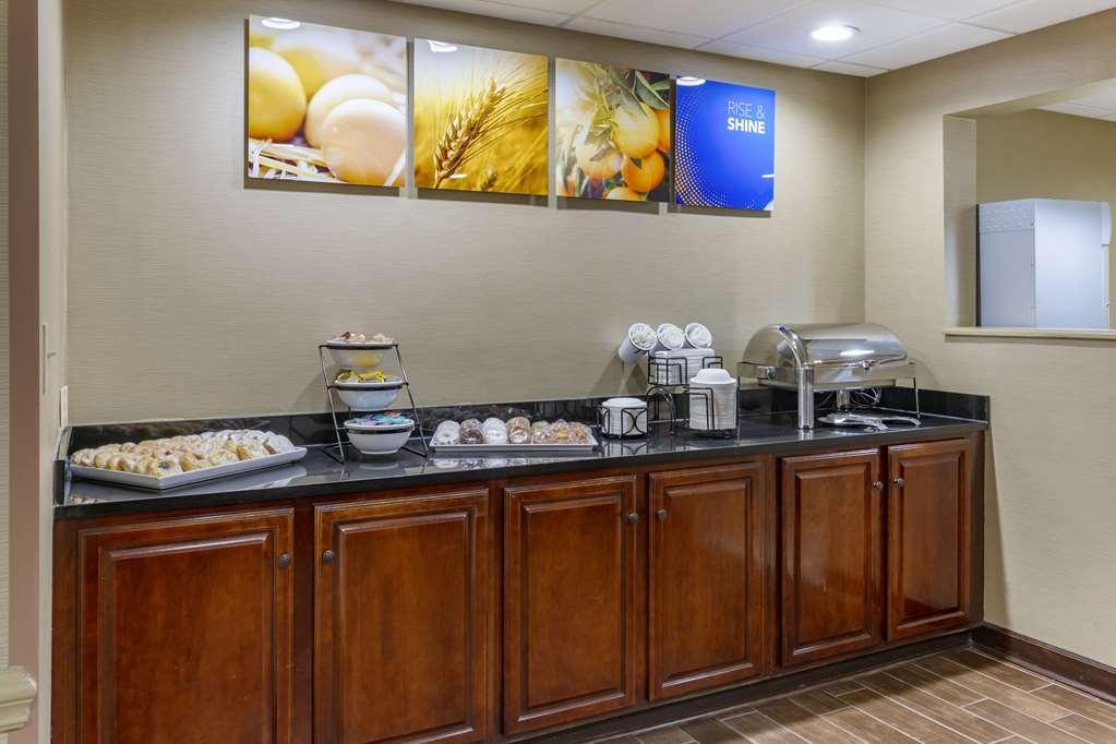 Comfort Inn Greensboro - Kernersville Restoran foto